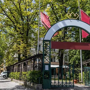 Отель Kronprinz